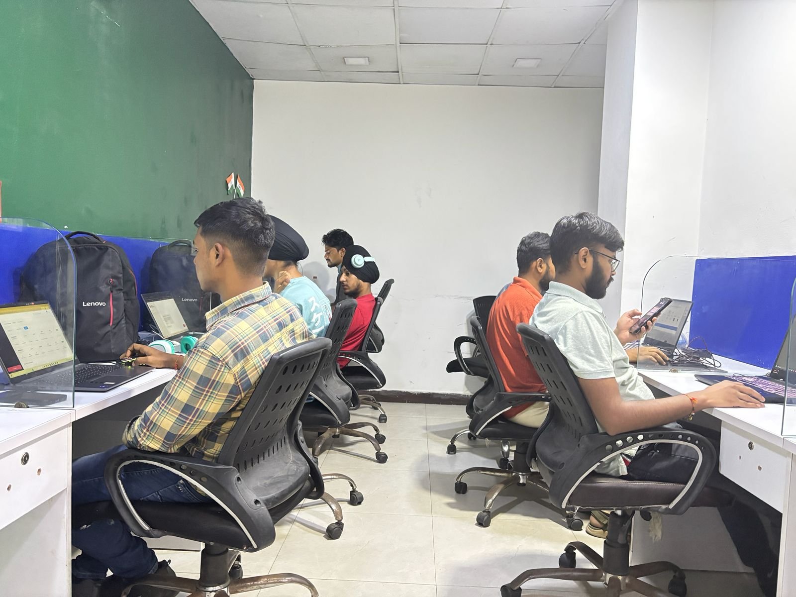 Work Station at SoftiCation
